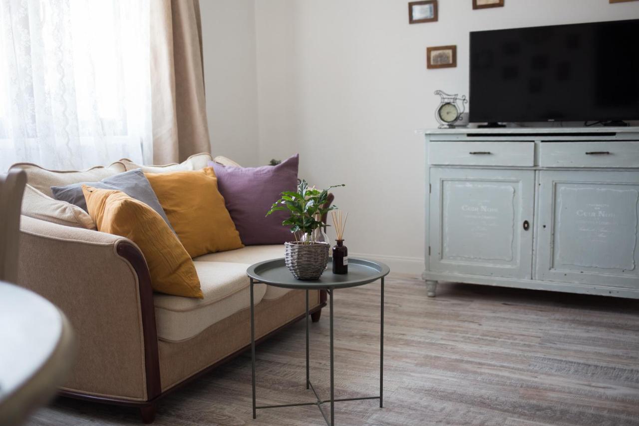 Kuria Apartman Budapest With Free Parking מראה חיצוני תמונה