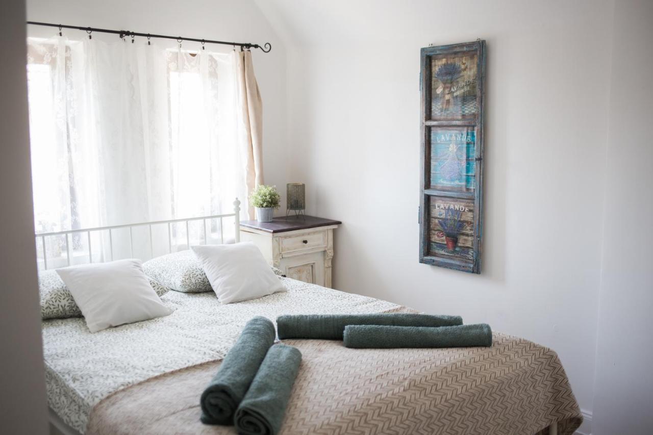 Kuria Apartman Budapest With Free Parking מראה חיצוני תמונה