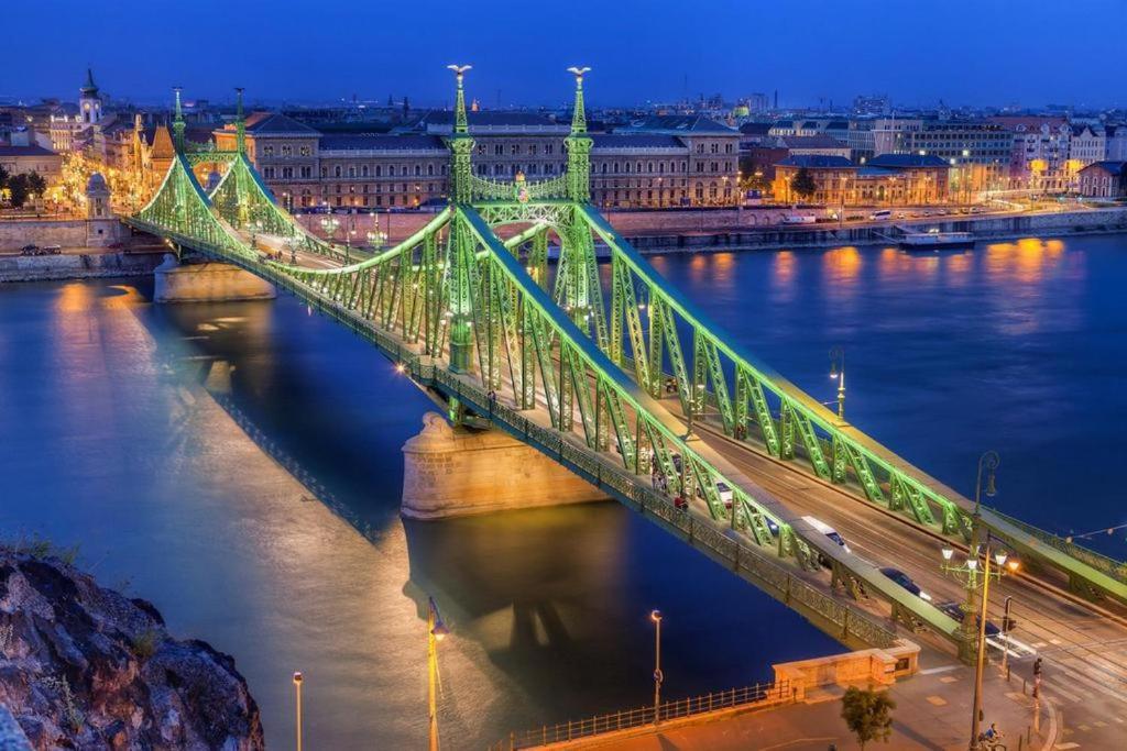 Kuria Apartman Budapest With Free Parking מראה חיצוני תמונה