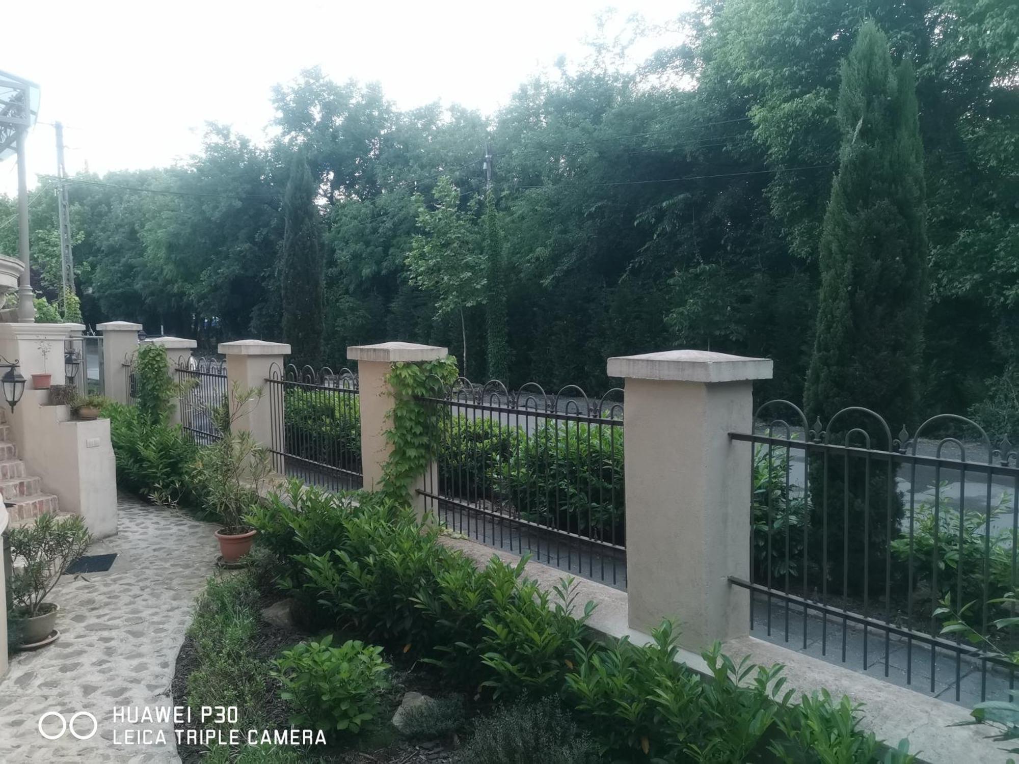 Kuria Apartman Budapest With Free Parking מראה חיצוני תמונה