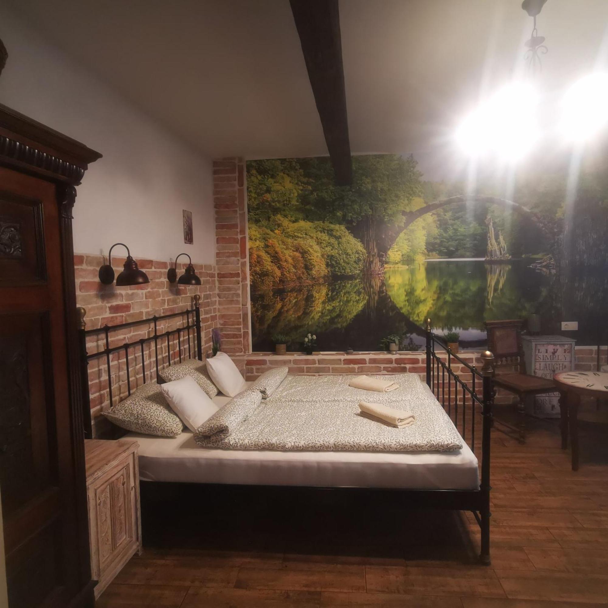 Kuria Apartman Budapest With Free Parking מראה חיצוני תמונה